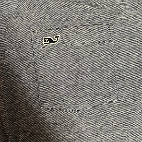 Vineyard Vines - Men’s Medium Edgartown T-Shirt - Picture 3 of 4